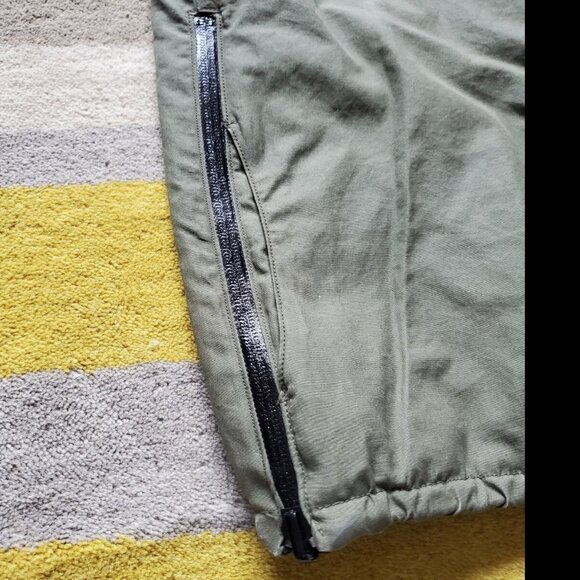 Monitaly Vancloth Oxford Olive Insulated Vest | Made in USA | M - Picture 7 of 11